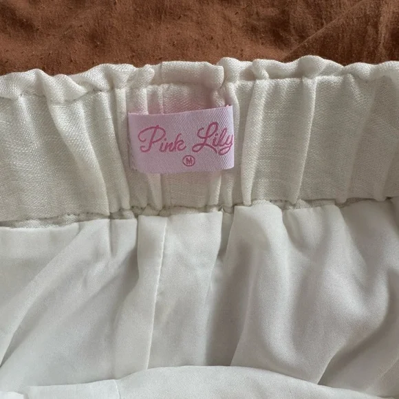 Pink Lily White Linen Shorts - Picture 4 of 4
